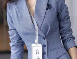 秀人网 – 免费陪伴：看邹晶晶如何冲击瑜伽界的滑稽图片!