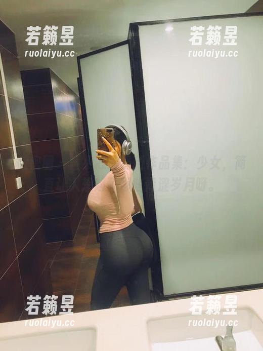 童小芯 微密圈 - 童小芯的最新作品集:少女,简直让人想起了那些青涩岁月呀。