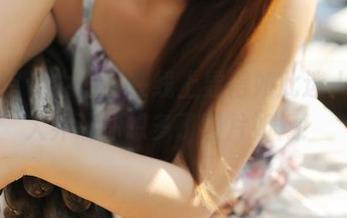 美媛馆 – 牛仔裤在线上显得如此迷人，于大乔让你想多了图片如何！