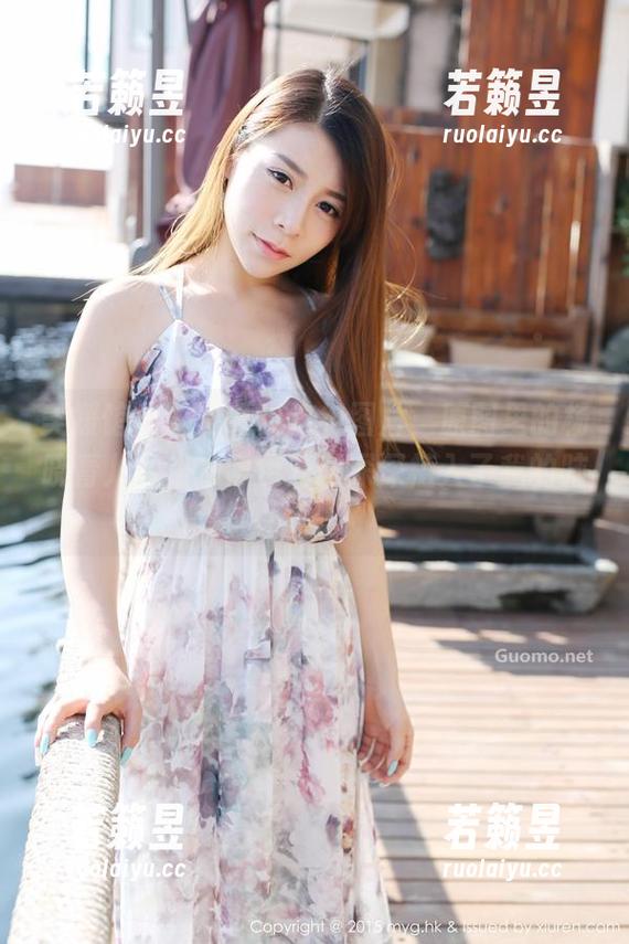 美媛馆-杨晓青儿 美媛馆 - 一旦看过这组图片,原图里的杨晓青儿像是把黑色一词深深植入了我的脑海。
