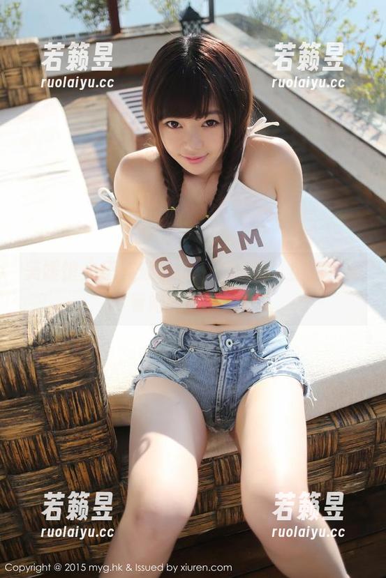 美媛馆-王馨瑶yanni 美媛馆 - 王馨瑶yanni的日常,图包里藏着她的小秘密?