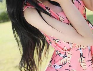 美媛馆 – 王馨瑶yanni的制服控，随时可换高清壁纸，你敢吗？