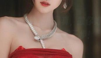 腐团儿Ikaros的私房写真，教你如何做个“路人女主”只需三步！