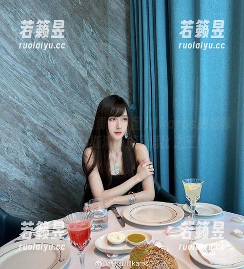 你说这图册能免费？腐团儿Ikaros把尼禄·克劳狄乌斯演绎成了逗比之王！