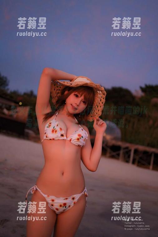 荒井喵喵 在火车上偷得浮生半日闲:荒井喵喵的jk写真和壁纸,真心美得没话说。