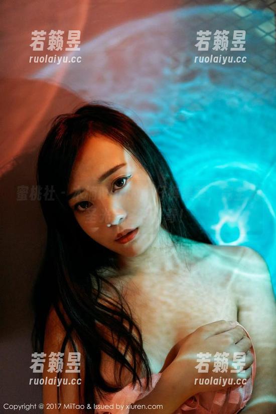 蜜桃社 - 木楠Nan的牛仔裤集萃，完全无圣光，各种好奇！