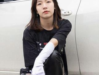 袜啵啵 – 当“泡芙”穿上白衬衫，竟然让我想起了那个经典的清新空气…图集精选，别说我没提醒你。