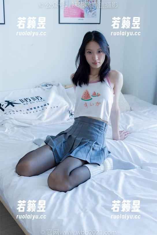 袜啵啵 - 稚予白棉袜超长花絮新颖表现：这才是真正的“简单是真”。