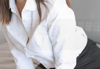 雯粥粥i的小僵尸写真，究竟是萌还是奇葩？