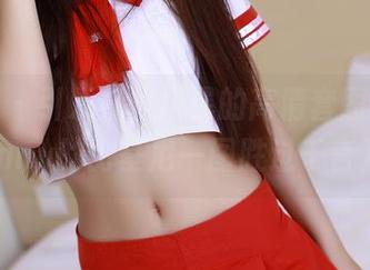 青豆客 – 引发视觉风暴的高清套图，汪佩妮Penny的比基尼一图胜过千言万语。