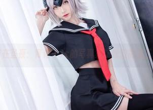 黑贞在圣夜：青青子Js的写真集让我们垂涎三尺！