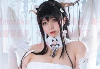 “魅瞳meroko”的白丝图库精选，每一张都好像在窃窃私语，可能我真的想多了，但谁能怪我呢？