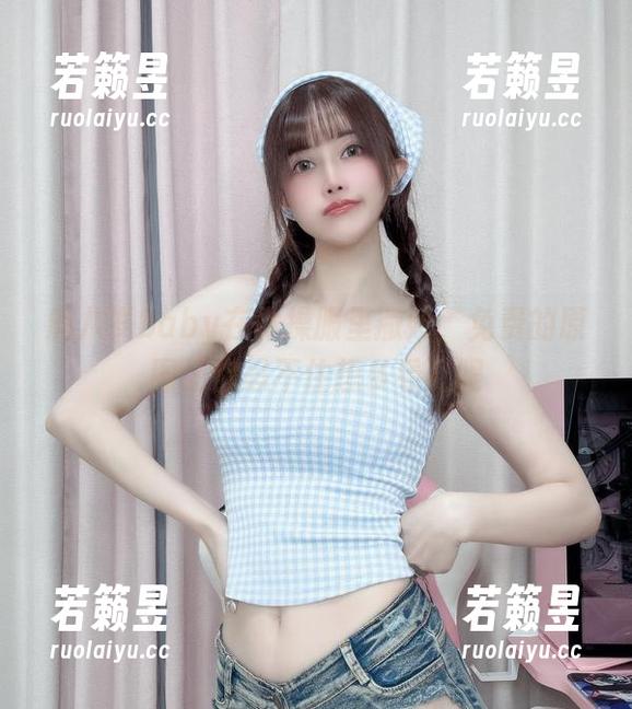 鹿八岁baby 鹿八岁baby在体操服里撒娇,免费的原图让你忍不住想多看几眼